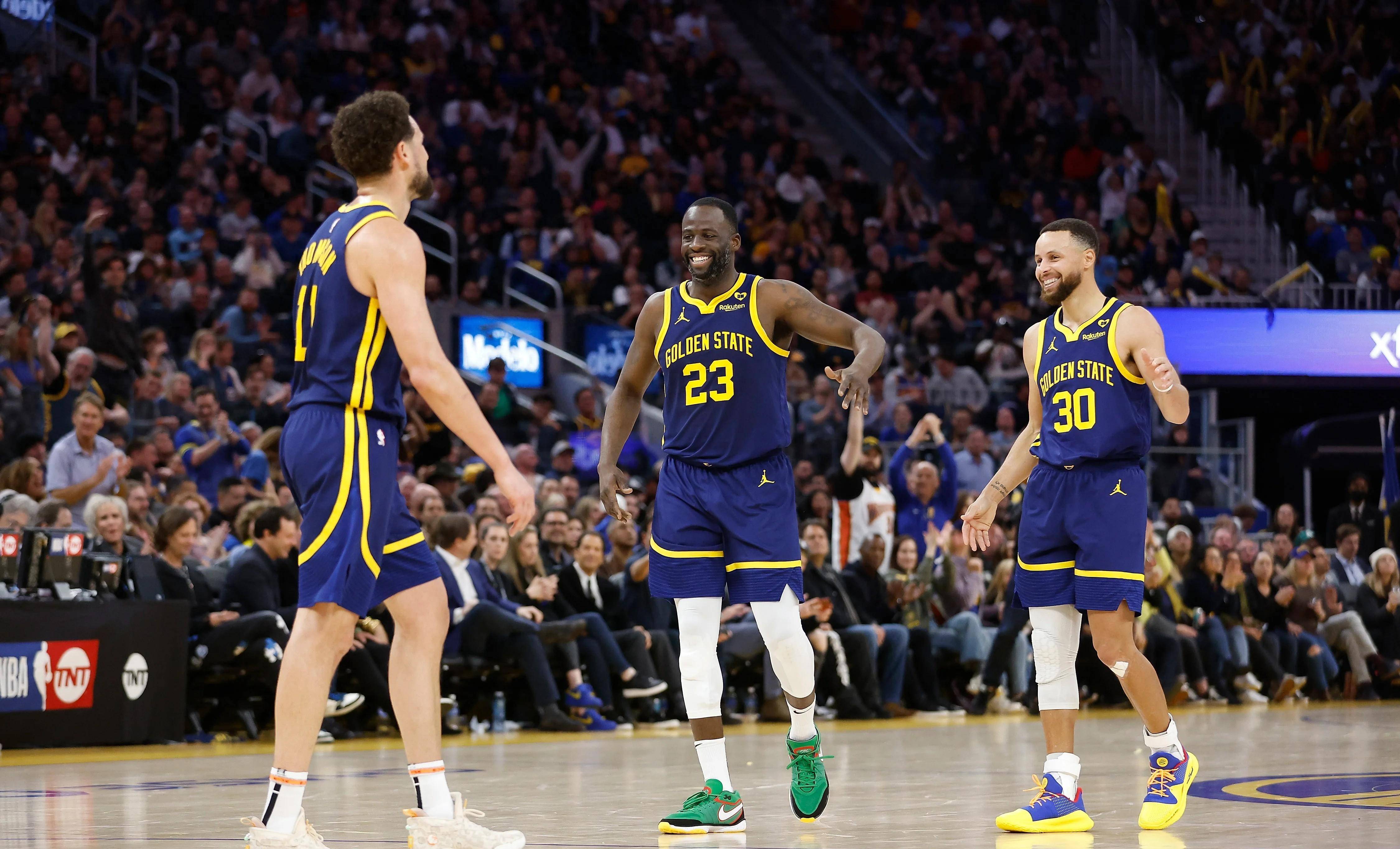 星空体育官网登录网址-勇士队火力全开，横扫对手取胜的简单介绍