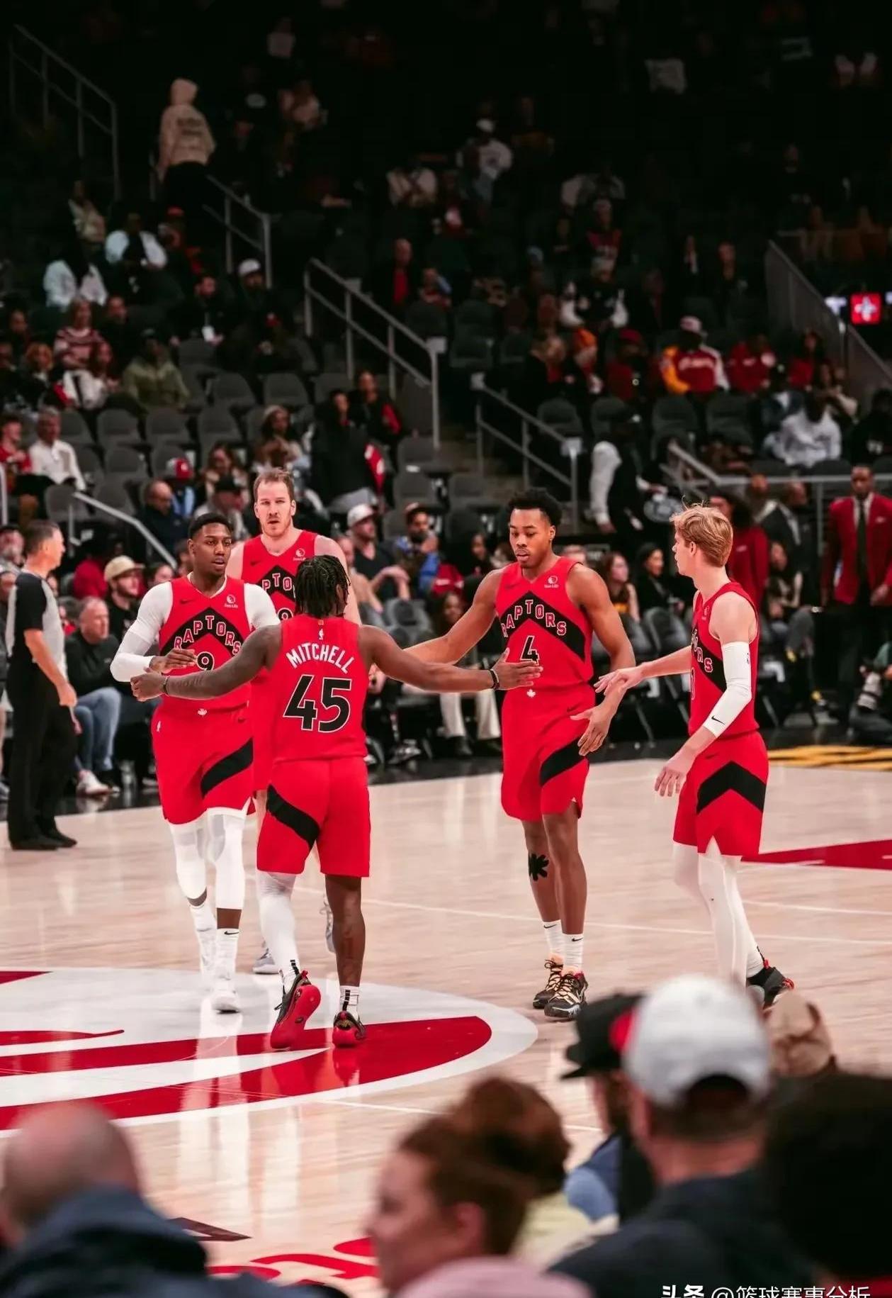 星空体育网站-猛龙签下新秀球员提升阵容实力的简单介绍