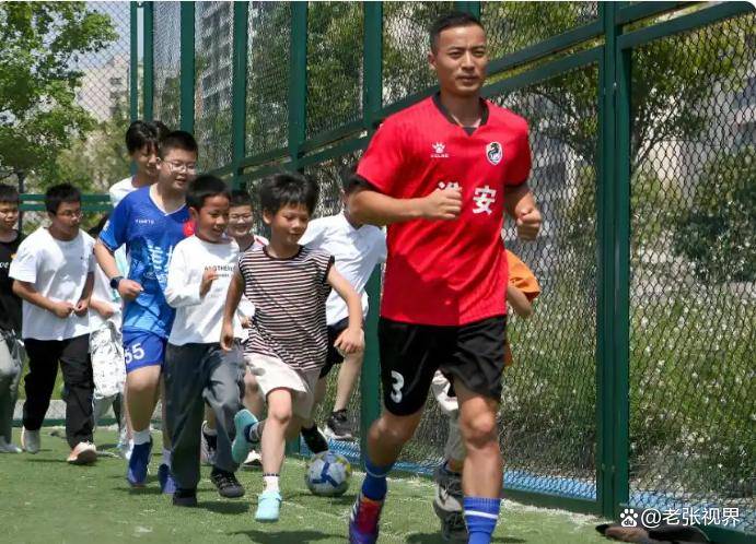 星空体育网页版入口-包含广州恒大凭借一脚进球逆袭天津泰达，信心大增冲击领先宝座的词条