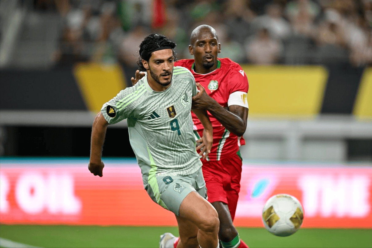 墨西哥队轻松击败对手,欢庆胜果的简单介绍 墨西哥队轻松击败对手,欢庆胜果的简单介绍