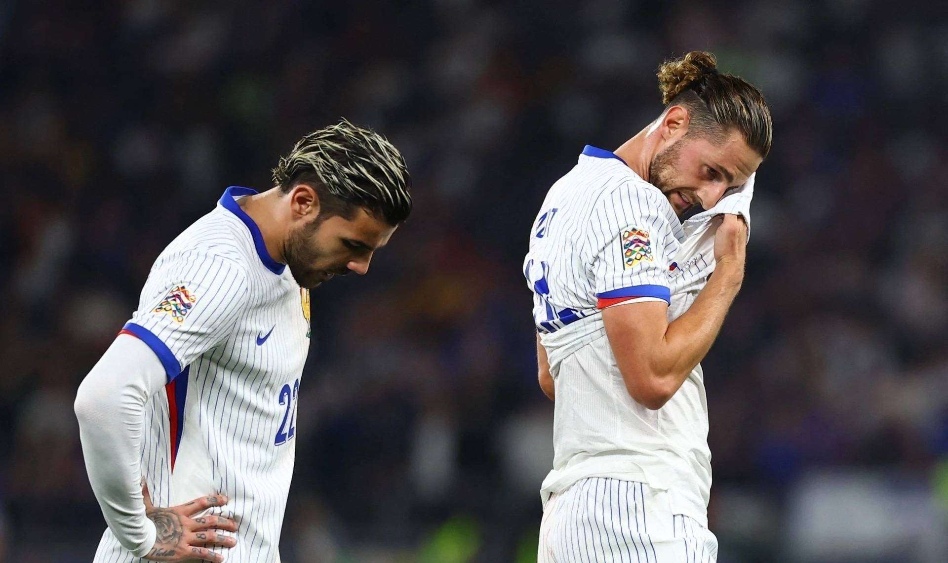 激情的表现:一名年轻球员在比赛中表现抢眼 激情的表现:一名年轻球员在比赛中表现抢眼