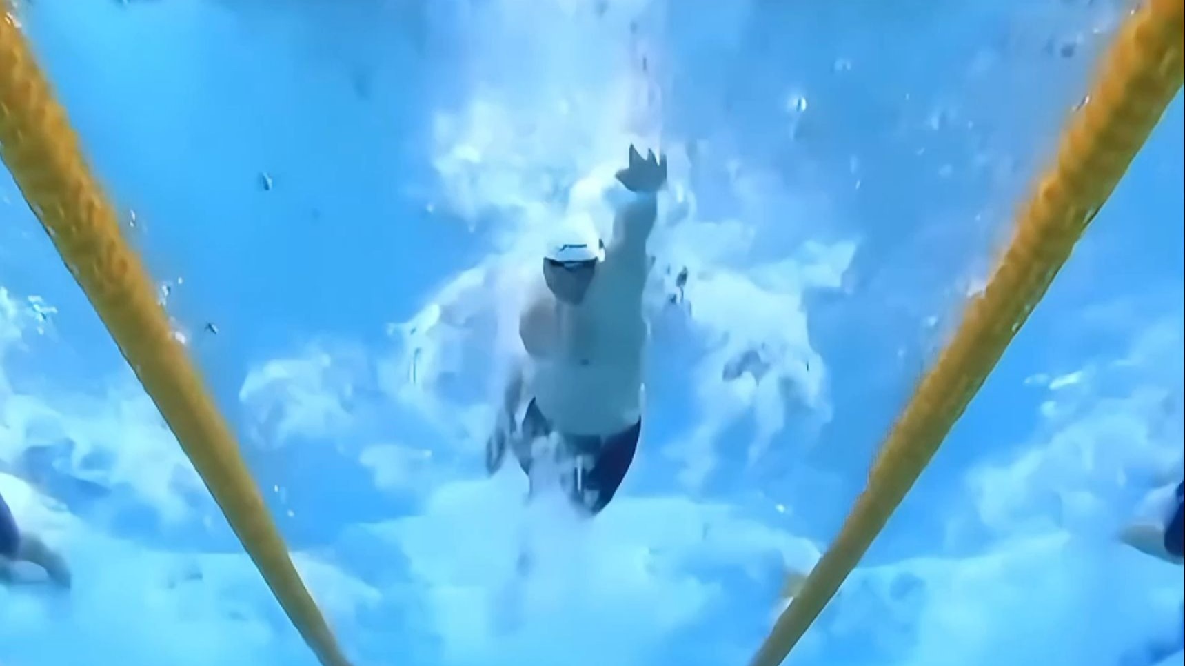 星空体育注册-墨西哥选手在游泳比赛中取得胜利