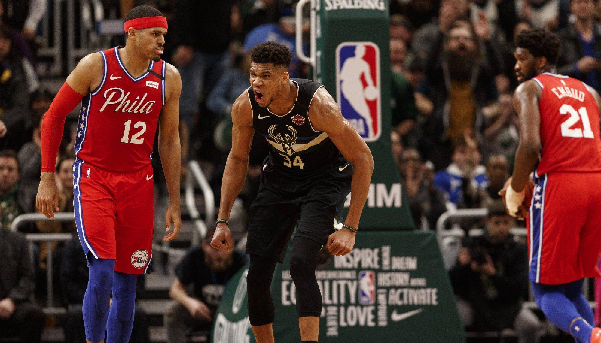 76人客场战胜魔术,西蒙斯狂砍三双数据 76人客场战胜魔术,西蒙斯狂砍三双数据