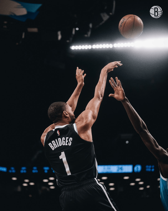 包含太阳后卫布里奇斯:团结是我们的胜利法宝的词条 包含太阳后卫布里奇斯:团结是我们的胜利法宝的词条