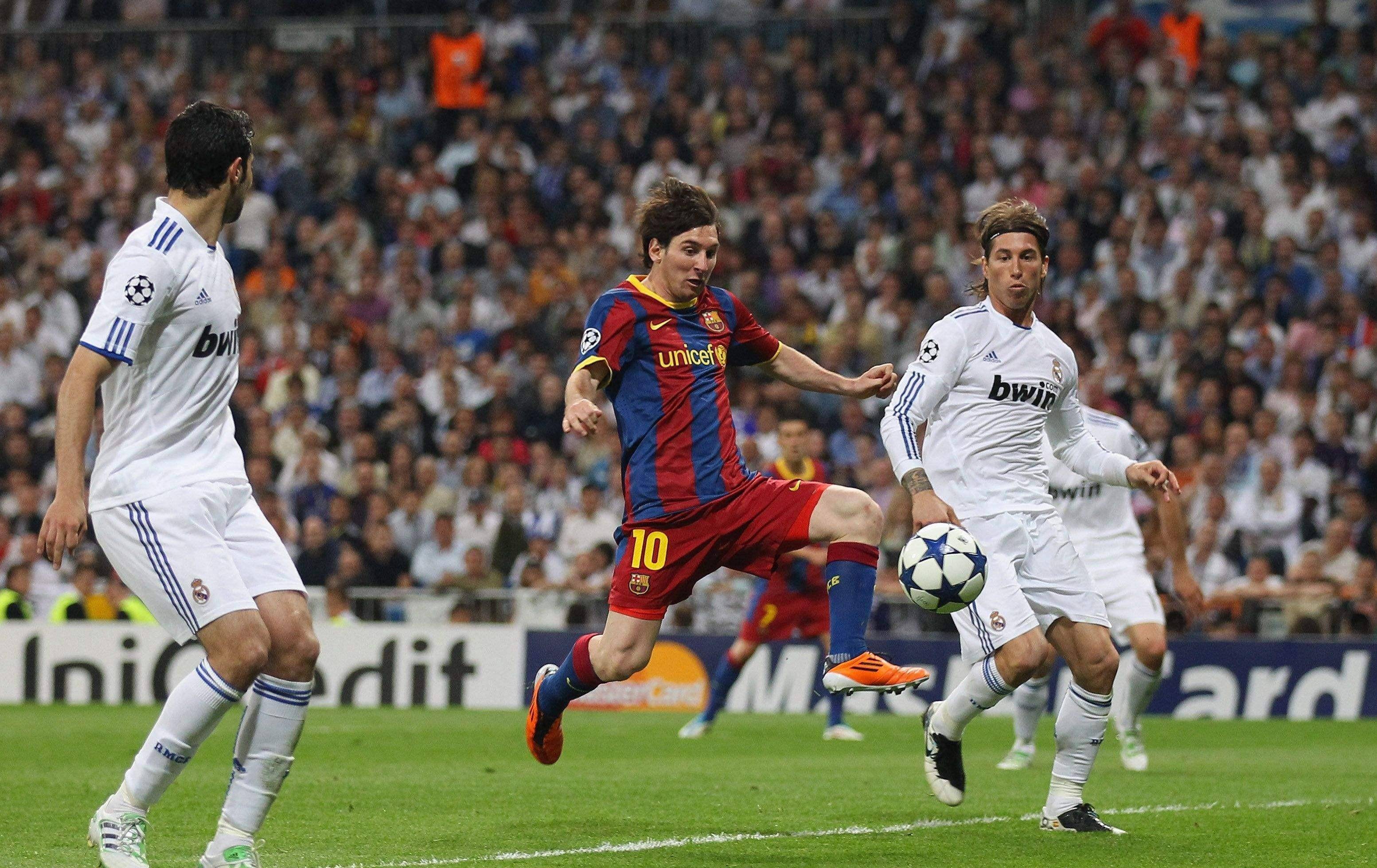 星空体育网页版登录入口-巴塞罗那高分取胜，梅西表现出色攻入进球的简单介绍